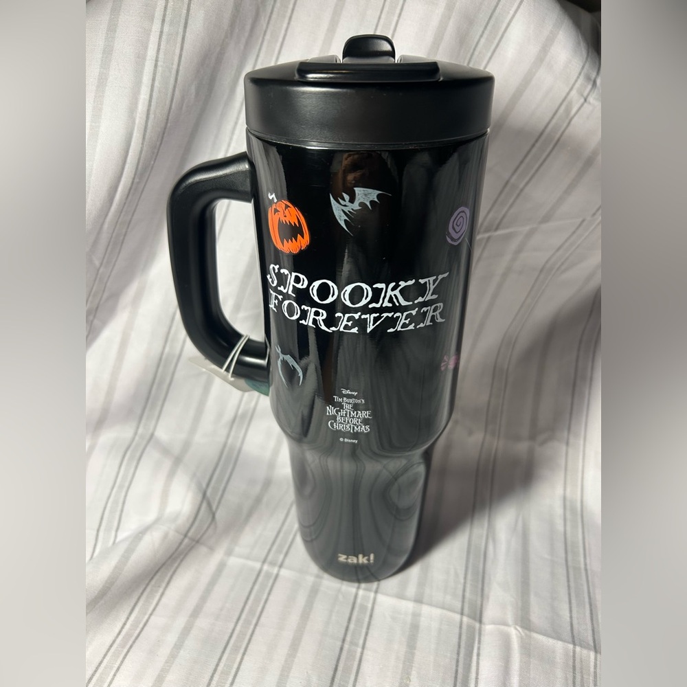 NEW! Zak Nightmare Before Christmas Tumbler Jack Skellington 40 Oz. 2 in 1 Lid